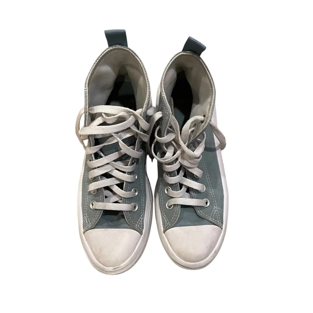 Converse All Star Chuck Taylor Blue Platform Canvas Sneakers Women’s 7 (Kids 5)